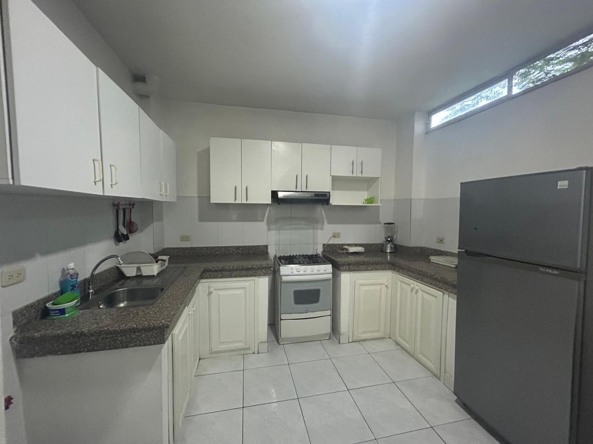 Departamentos De 2 Y 3 Habitaciones En El Centro De Манта Экстерьер фото